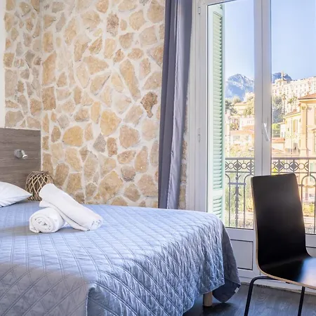 Hotel Hotel De Belgique A Menton 2*