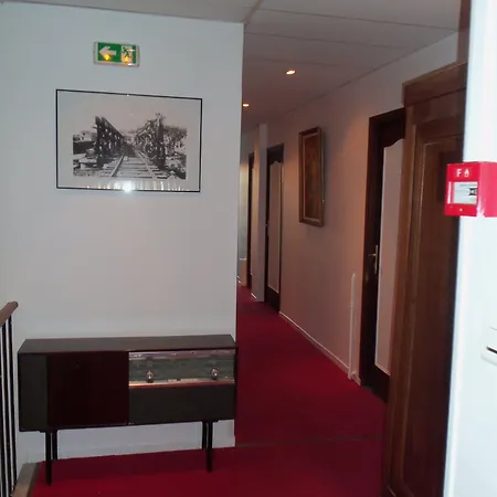 Hotel Hotel De Belgique A Menton 2*