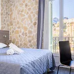 Hotel Hotel De Belgique A Menton 2*
