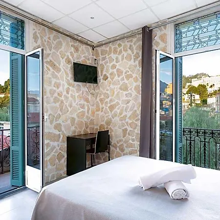 Hotel De Belgique A Menton