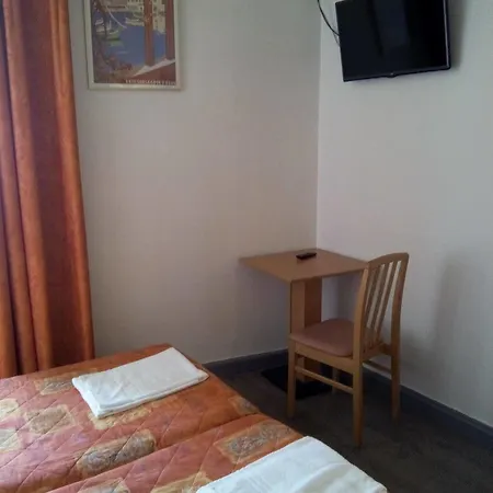 De Belgique à Hotel 2*