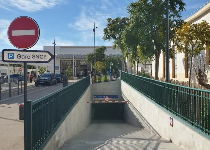 Szálloda De Belgique A