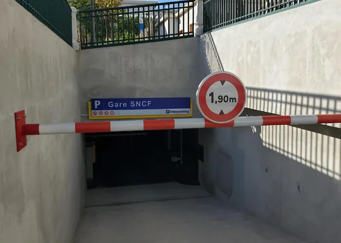 فندق De Belgique A 2*