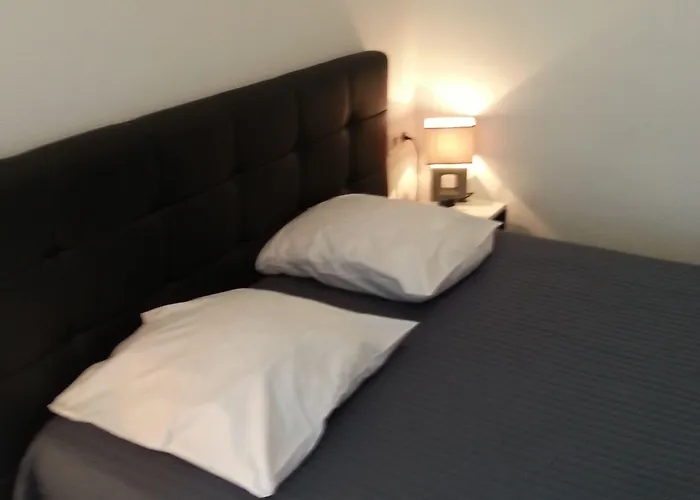 Szálloda De Belgique A